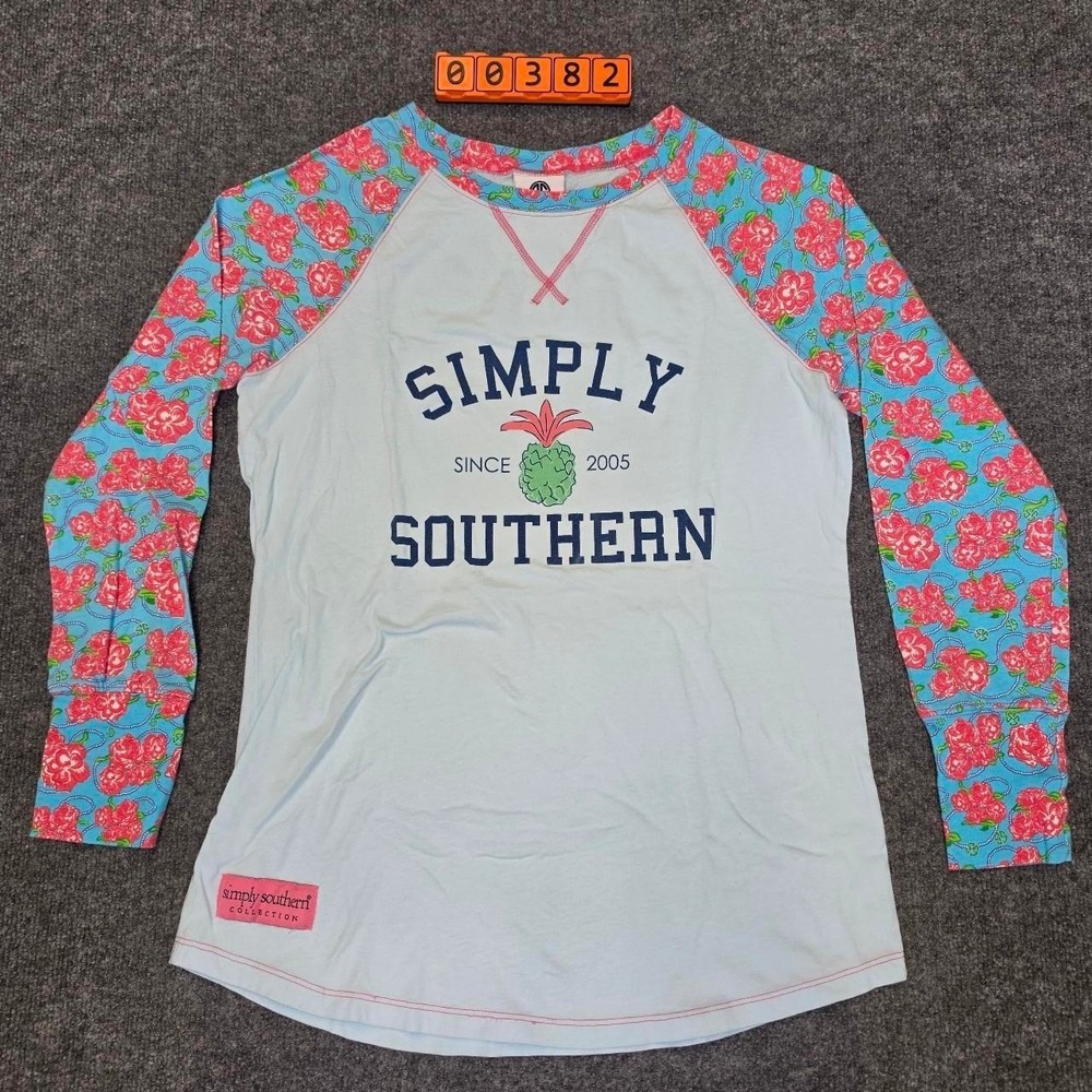 Simply Southern cotton long sleeve shirt with pink floral print, size L